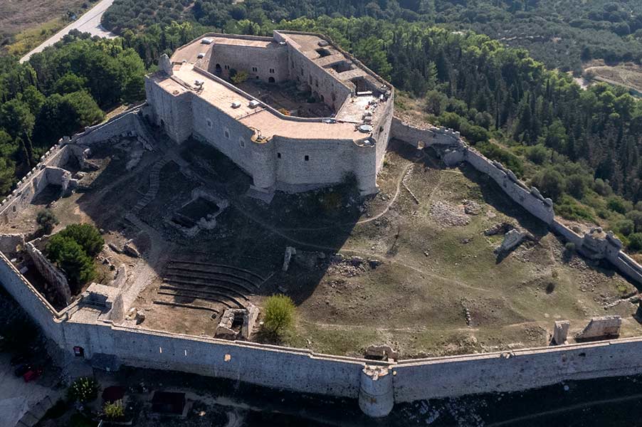 Chlemoutsi Festung Luftaufnahmen 0004